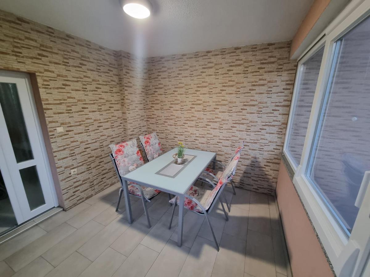 פריבלאקה Holiday Home Begonja מראה חיצוני תמונה