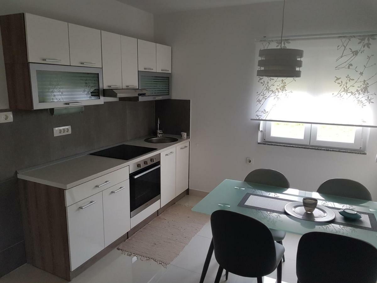 פריבלאקה Holiday Home Begonja מראה חיצוני תמונה