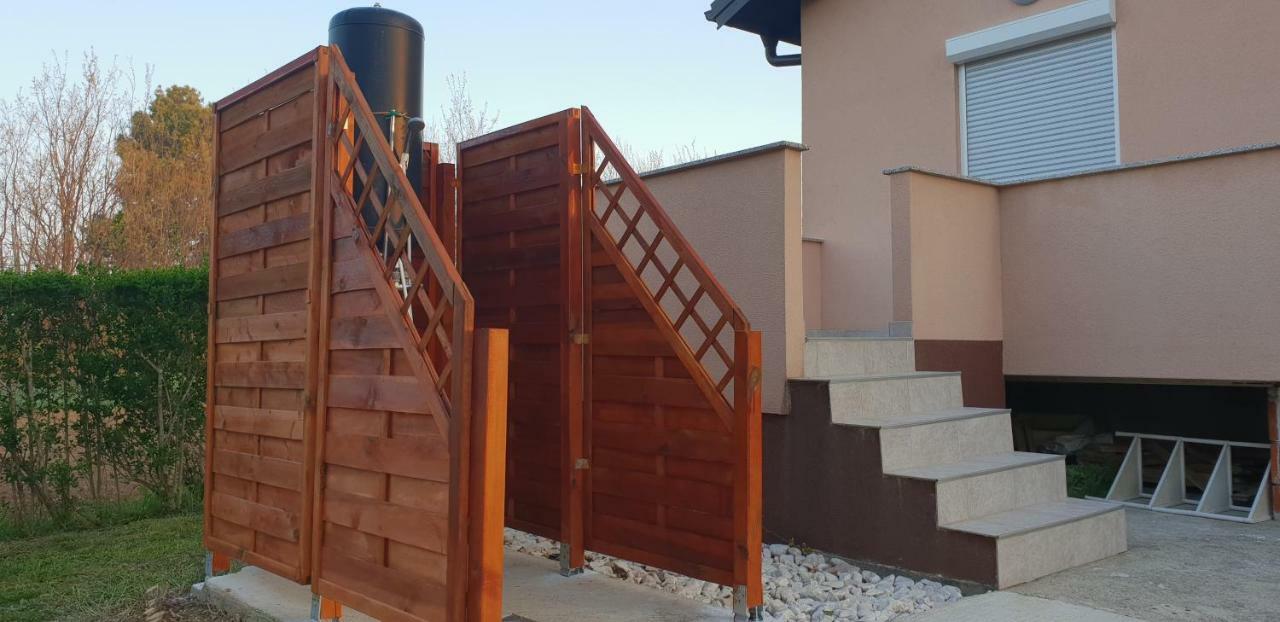 פריבלאקה Holiday Home Begonja מראה חיצוני תמונה